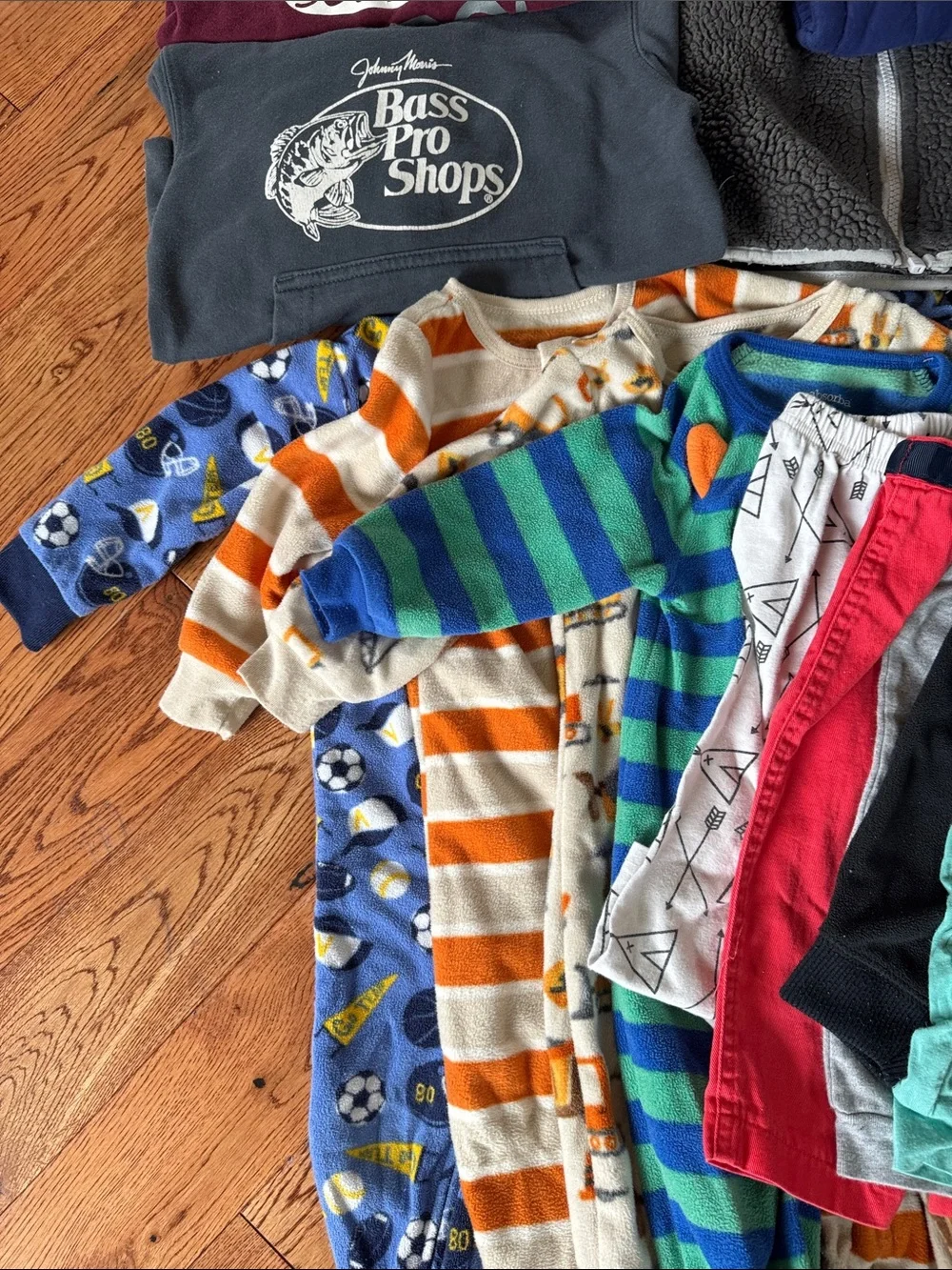 30 Piece Baby Boy Clothing Bundle Sizes range from 0-3 Months to 18 months - Picture 6 of 8